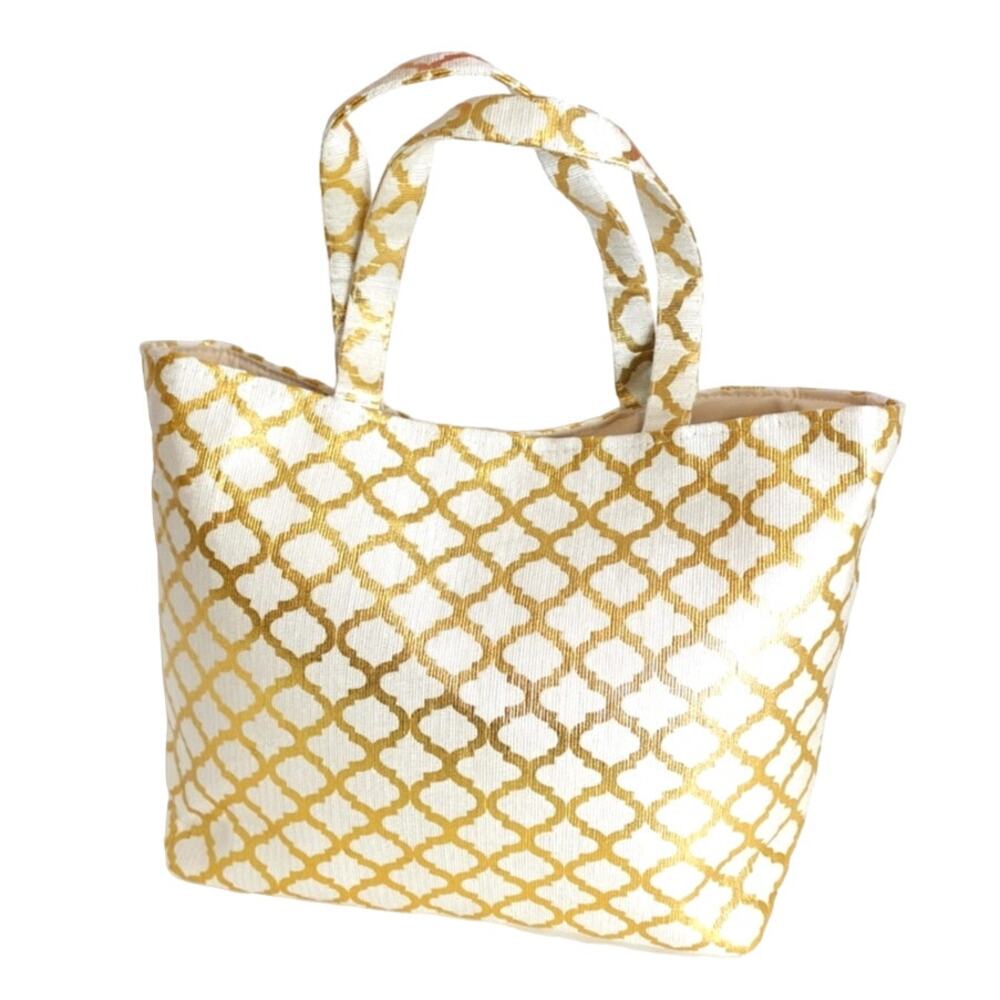 Spa Luxetique Spa Tote in Cream and Gold Pattern
